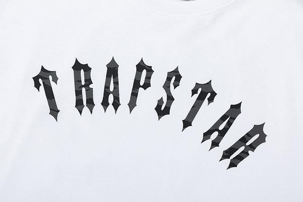 Trapstar Decoded T-Shirt: Ikonisches Urbanes Statement für Streetwear-Fans