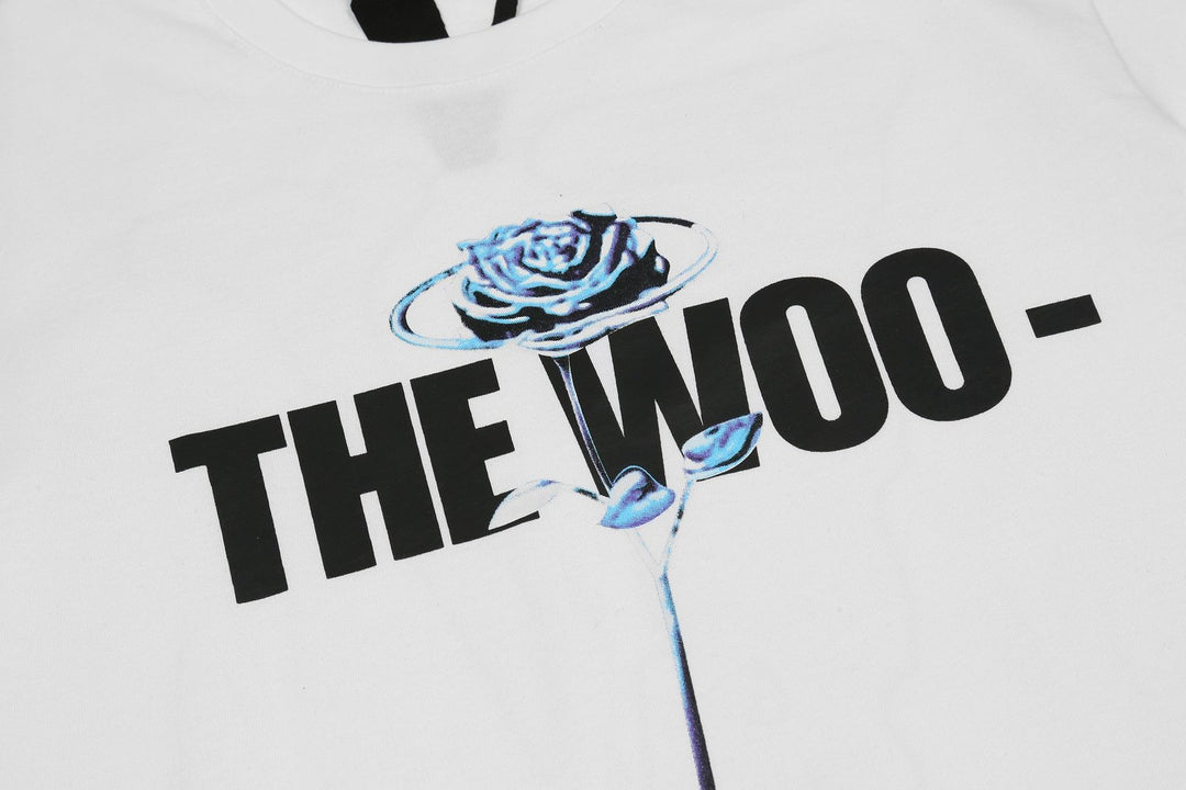 V-LONE The Woo T-Shirt: Lässiges Baumwoll-Shirt mit Statement-Print für Streetwear-Fans