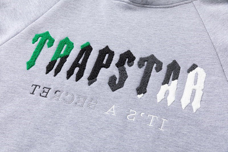Stylischer Trapstar Decoded Grauer Trainingsanzug für Herren – Bequem, Modern und Vielseitig