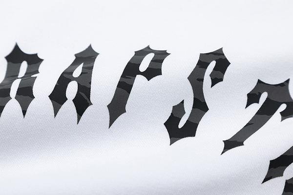 Trapstar Decoded T-Shirt: Ikonisches Urbanes Statement für Streetwear-Fans