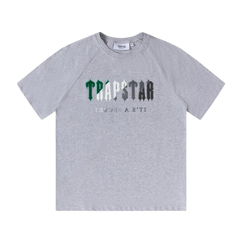 Stylisches Trapstar Decoded Grau-Grün Chenille Shorts Set für Herren