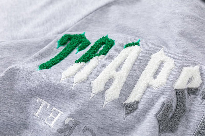 Stylisches Trapstar Decoded Grau-Grün Chenille Shorts Set für Herren