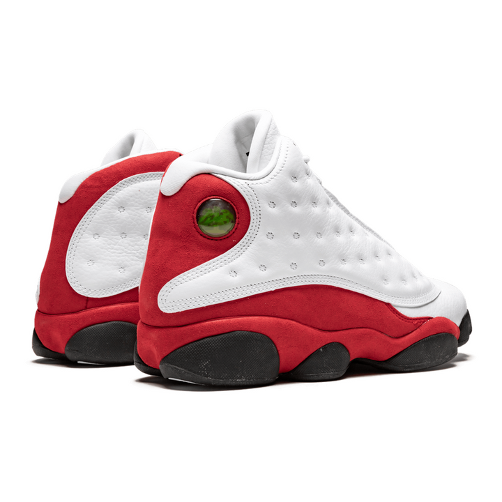 Air Jordan 13 Retro '2010 Release' Basketball Sneaker – Legendärer Weiß-Roter Klassiker