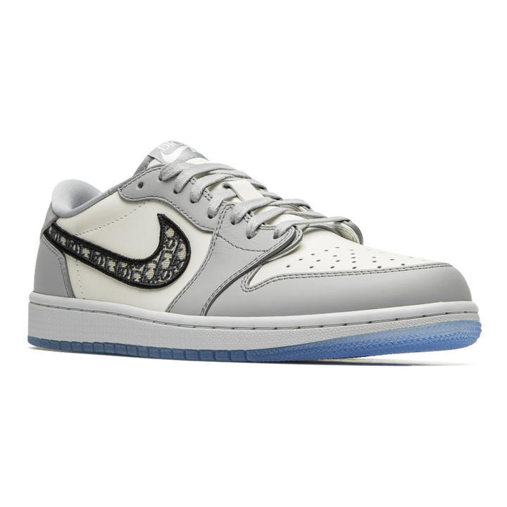 Exklusiver Air Jordan 1 Low Dior Sneaker: Luxuriöses Design, Premium Leder, Sammlerstück