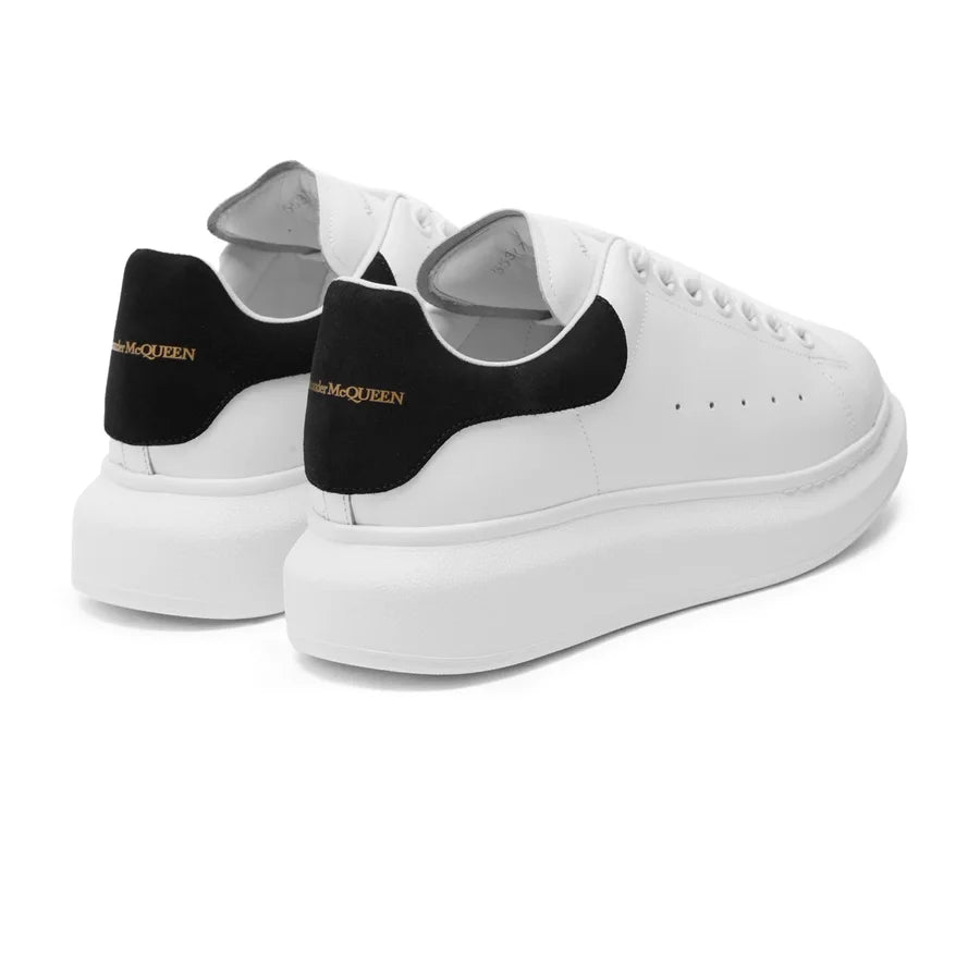 Alexander McQueen Erhöhte Sohle Weiß Schwarz Wildleder Sneaker Luxus Turnschuh