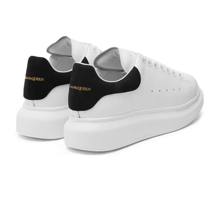 Alexander McQueen Erhöhte Sohle Weiß Schwarz Wildleder Sneaker Luxus Turnschuh