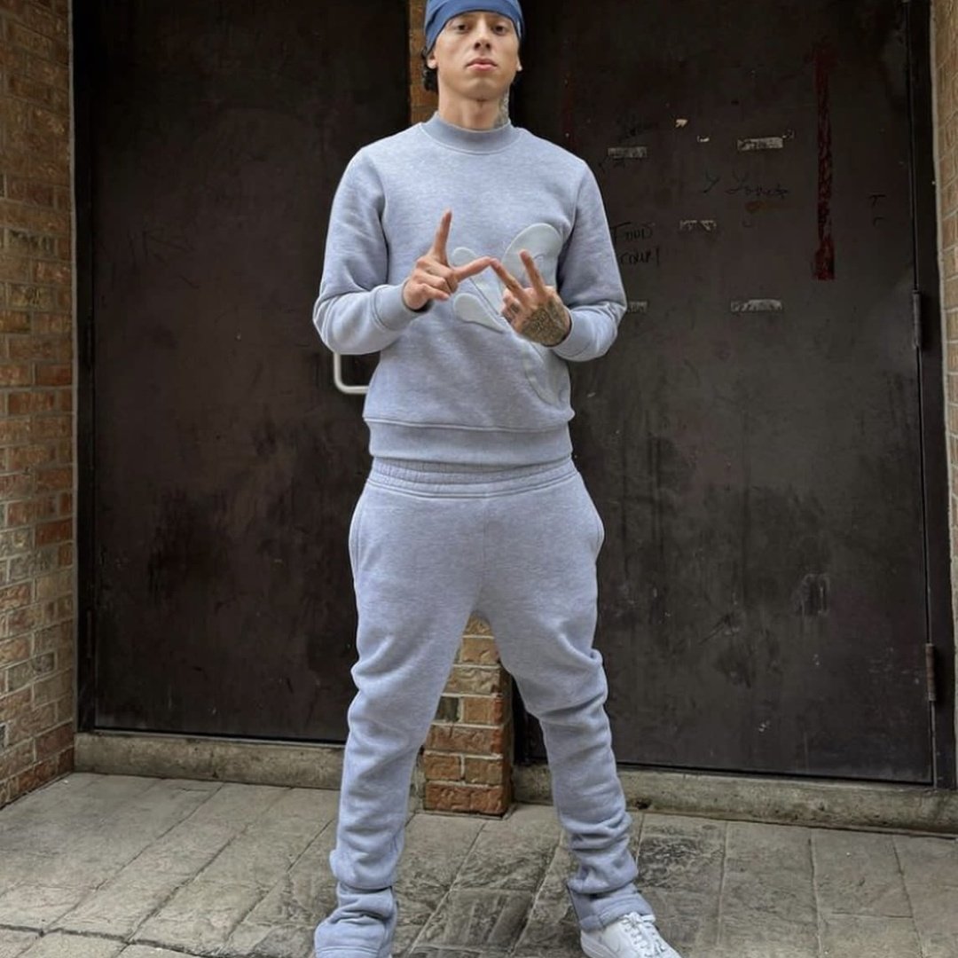 Syna World Monogramm Grau Trainingsanzug: Bequemer Streetwear-Stil für Herren