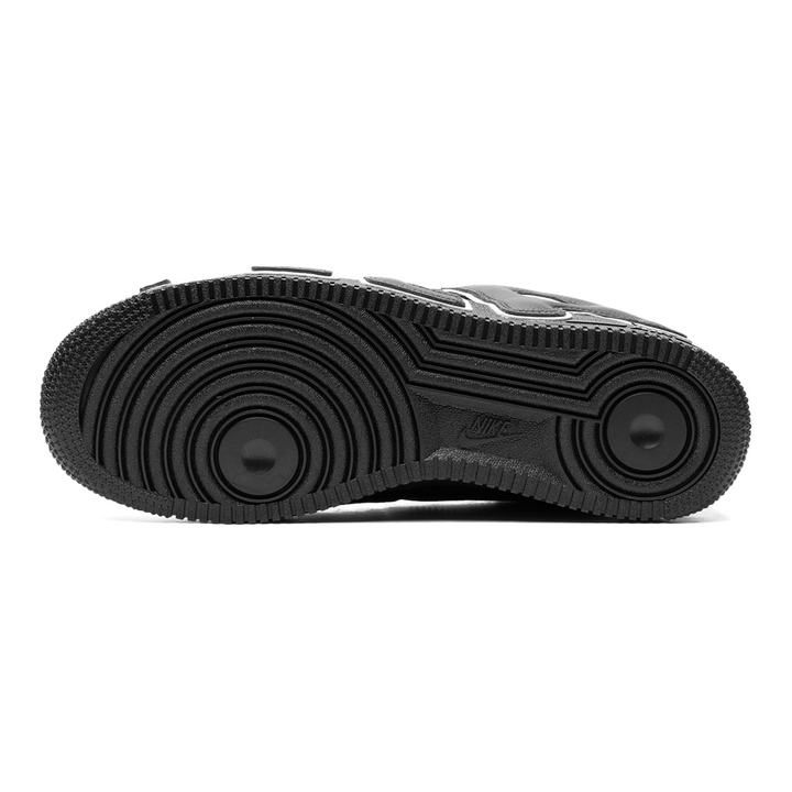 Nike Air Force 1 CPFM Black: Exklusiver Sneaker mit auffälligem 'FLEA' Design
