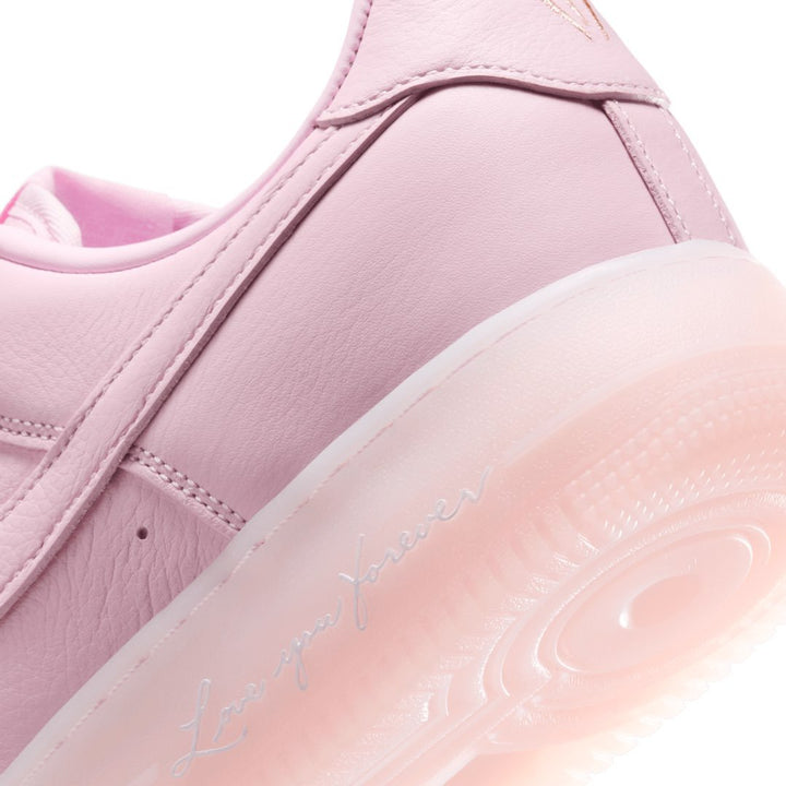 Nike Air Force 1 Low Drake NOCTA Pink Foam Leder-Sneaker – Liebevolle Herz-Details