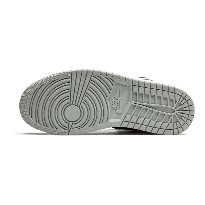 Air Jordan 1 Retro High OG 'Stage Haze' Sneaker - Klassischer Stil für Komfort