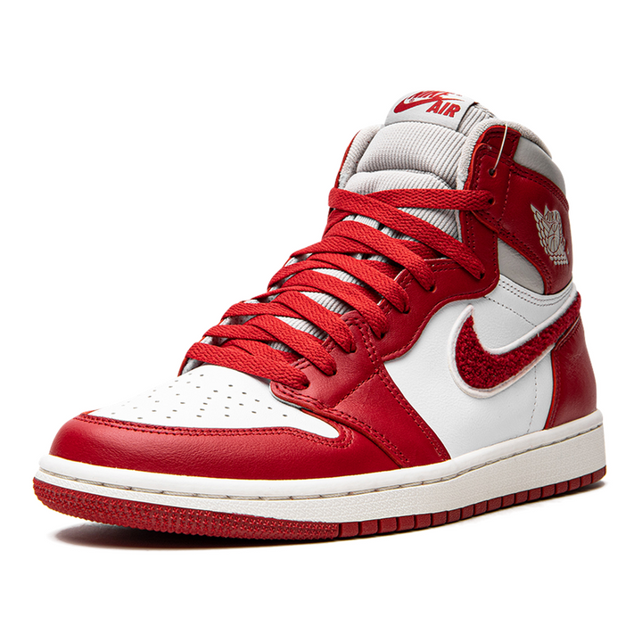 Air Jordan 1 High OG WMNS "Newstalgia" Varsity Damen Premium Sneaker