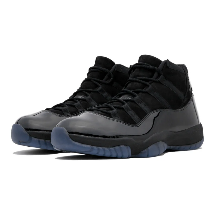 Air Jordan 11 Retro "Cap & Gown" Luxuriöse Schwarze Sneaker für Abschluss & Feiern