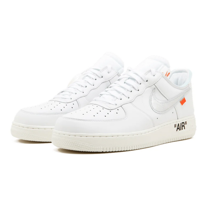 Exklusiver Nike Air Force 1 07 'Off-White ComplexCon' Sammler-Sneaker mit Silber-Swoosh