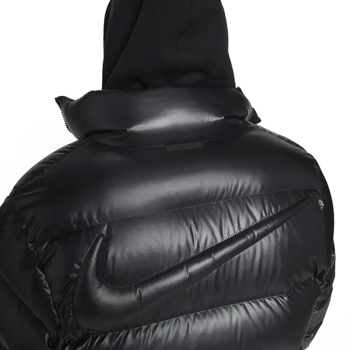 Nike x Drake NOCTA Pufferjacke Schwarz – Stylische Warme Jacke für Herren