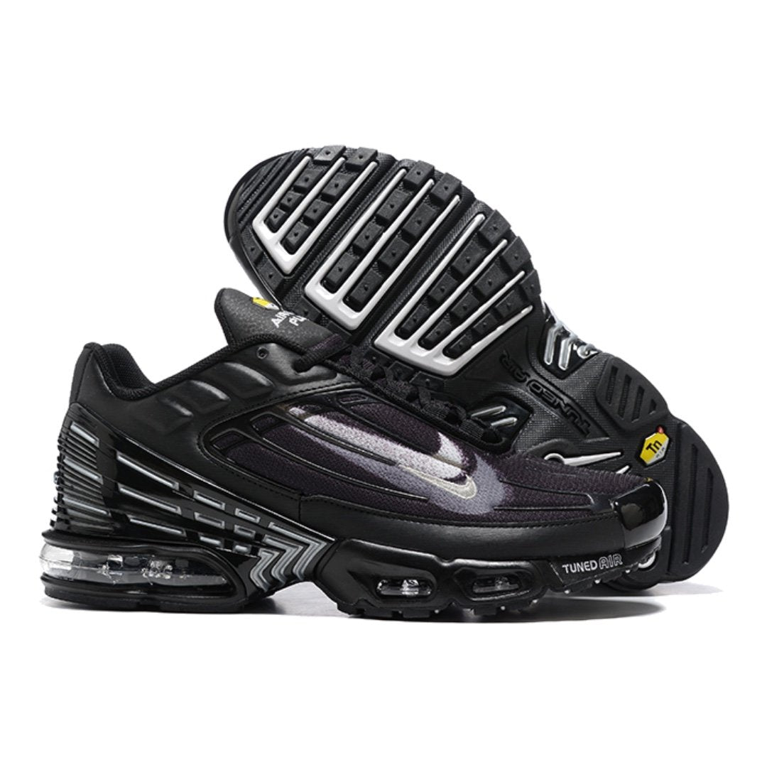 Nike Air Max Plus 3: Futuristische Sneaker mit Max Air Dämpfung für ultimativen Style