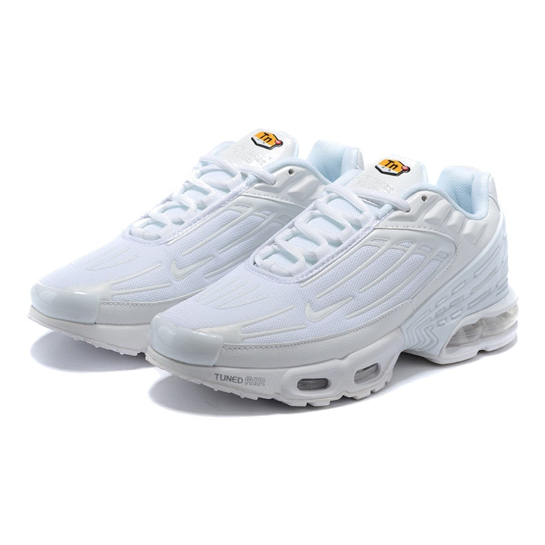 Nike Air Max Plus 3 Tuned Air Sneaker: Max Air Dämpfung für Komfort & Stil