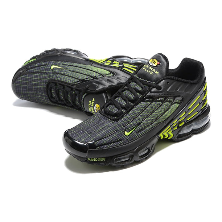 Nike Air Max Plus 3 TN Sneaker: Federnde Dämpfung, Futuristisches Design, Ultimativer Komfort