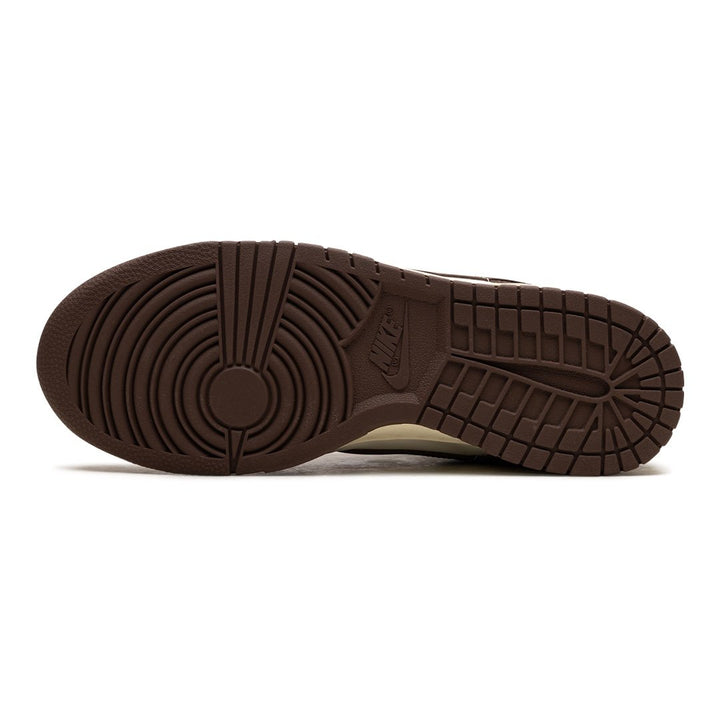 Nike Dunk Low WMNS "Cacao Wow" Sneaker: Vintage-Stil, Komfort, Braun-Cremeweiß