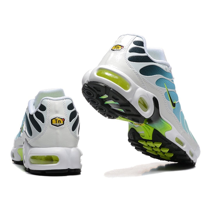 Nike Air Max Plus TN: Ikonischer Tuned Air Sneaker für Komfort & Stil