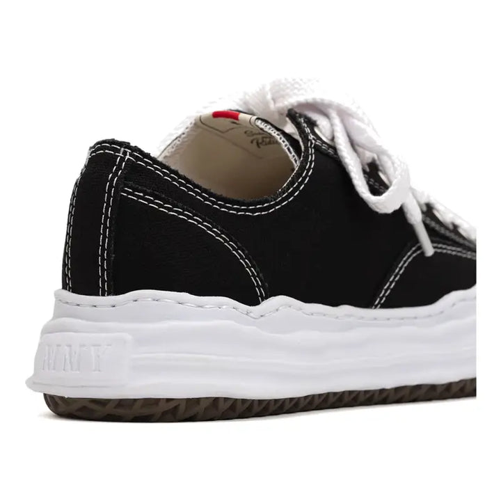 Maison MIHARA YASUHIRO HANK OG Sohle Canvas Low-Top Sneaker Schwarz Unisex