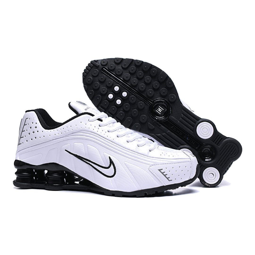 Nike Shox R4 Retro Sneaker: Ikonisches Design, futuristische Dämpfung, maximaler Komfort