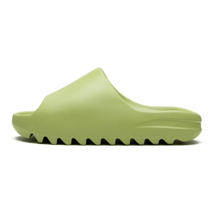 Adidas Yeezy Slide 'Resin' Komfort-Pantolette: Perfekt für Sommer, leicht & stylisch