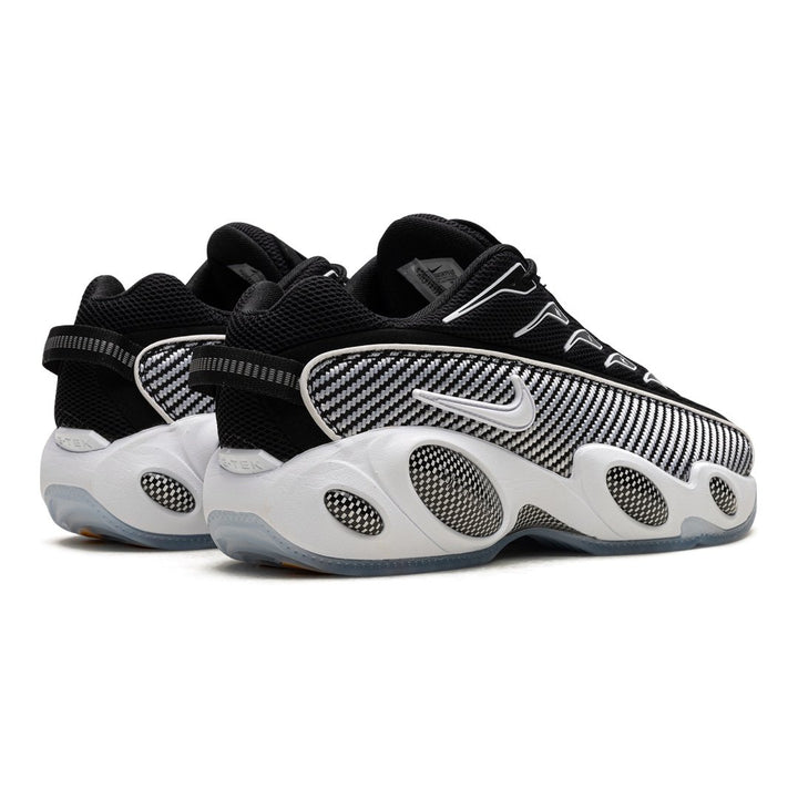 Nike NOCTA Glide "Black/White" Sneaker – Ikonischer Style mit innovativem Komfort