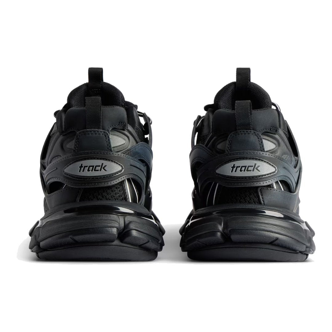 Balenciaga Track Black: Trendige Lederfreie Sneaker mit Dynamischer Sohle und Worn-In-Look