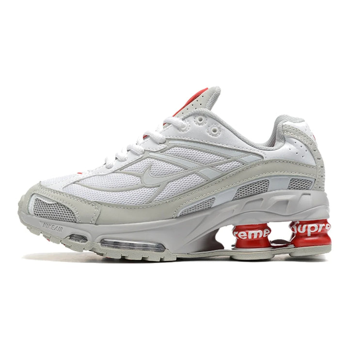 Nike Shox Ride 2 SP Supreme Schwarzer Komfort Sneaker mit reflektierenden Details