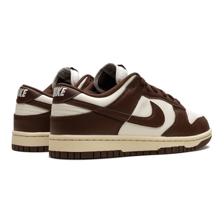 Nike Dunk Low WMNS "Cacao Wow" Sneaker: Vintage-Stil, Komfort, Braun-Cremeweiß
