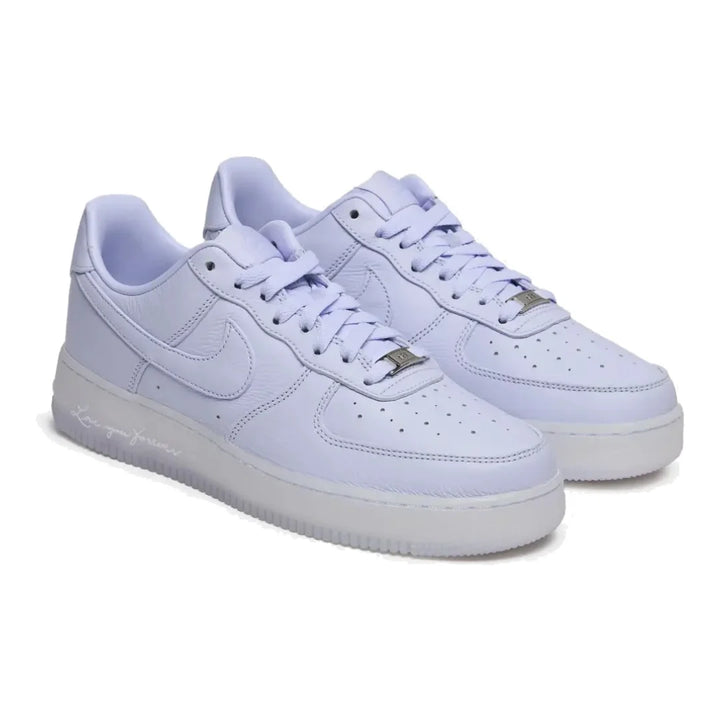 Nike Air Force 1 Low Drake NOCTA Violett Sneaker mit 'Love You Forever' Details