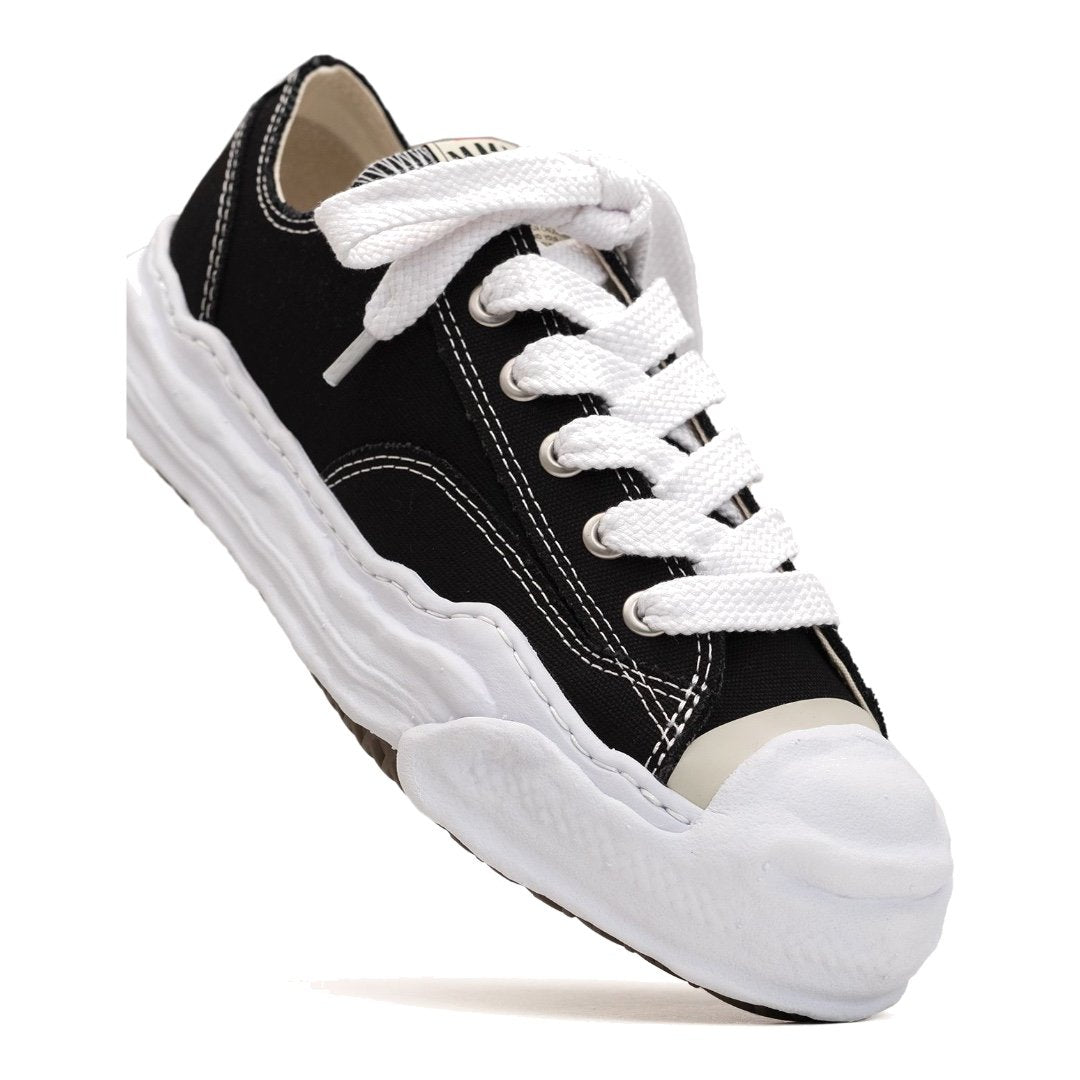 Maison MIHARA YASUHIRO HANK OG Sohle Canvas Low-Top Sneaker Schwarz Unisex