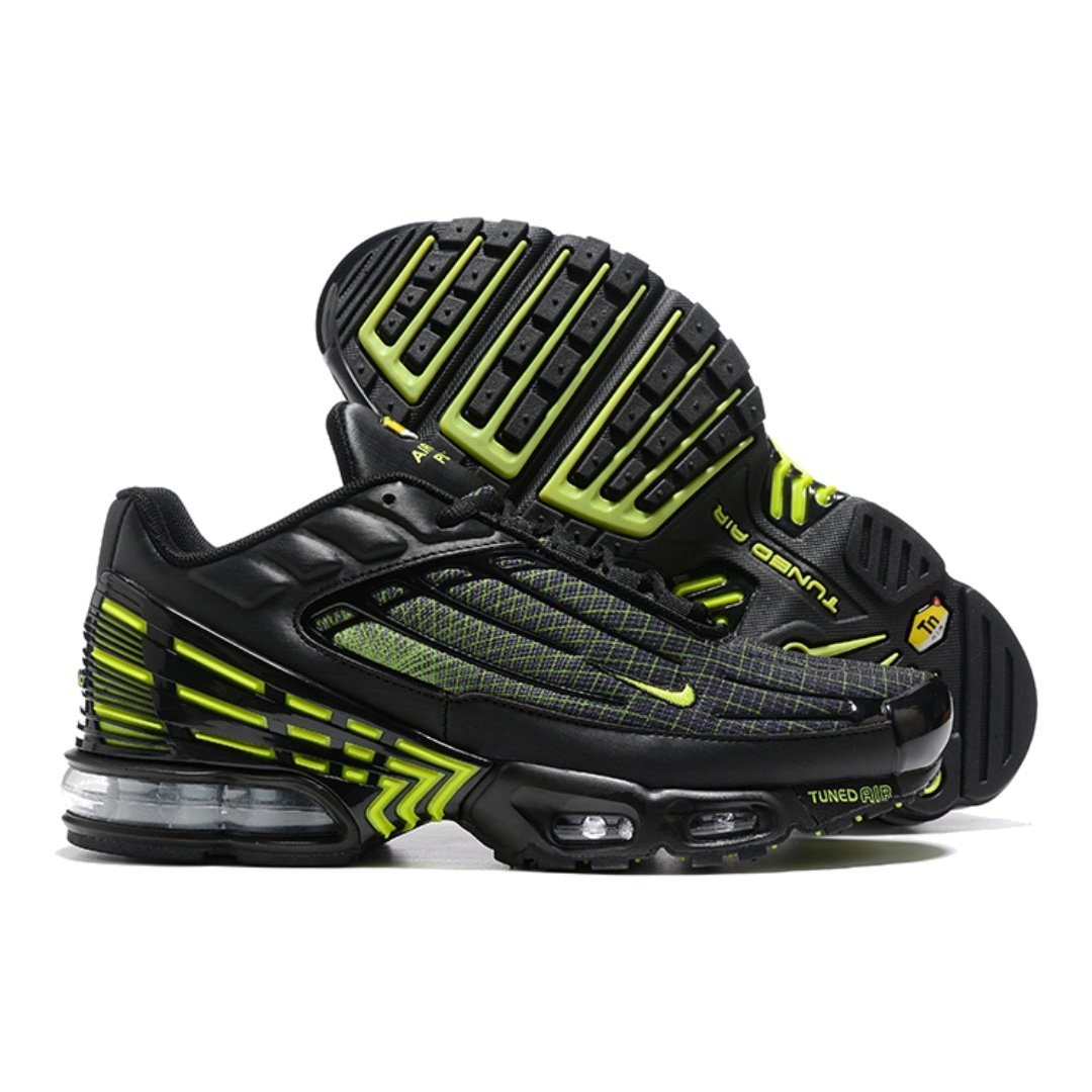 Nike Air Max Plus 3 TN Sneaker: Federnde Dämpfung, Futuristisches Design, Ultimativer Komfort