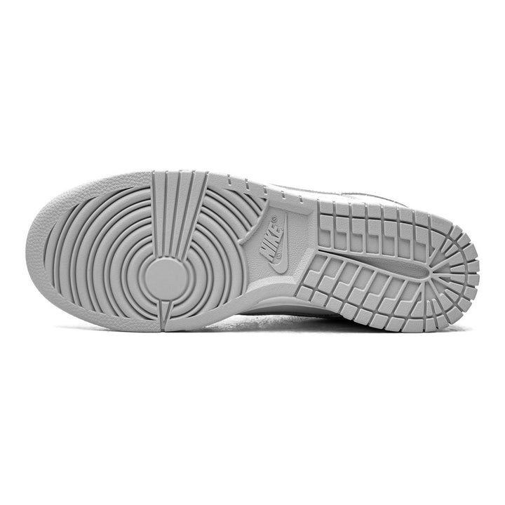 Nike Dunk Low „Grey Fog“ Retro Leder Sneaker – Stilvoller Komfort für jeden Tag