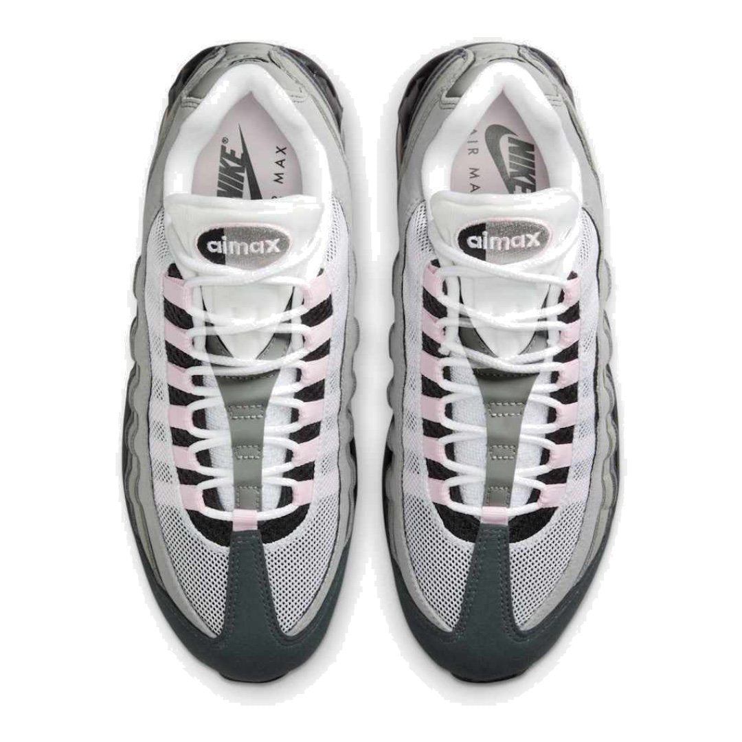 Nike Air Max 95: Stilvolle Sneaker mit Max Air Dämpfung und Wildleder-Overlays