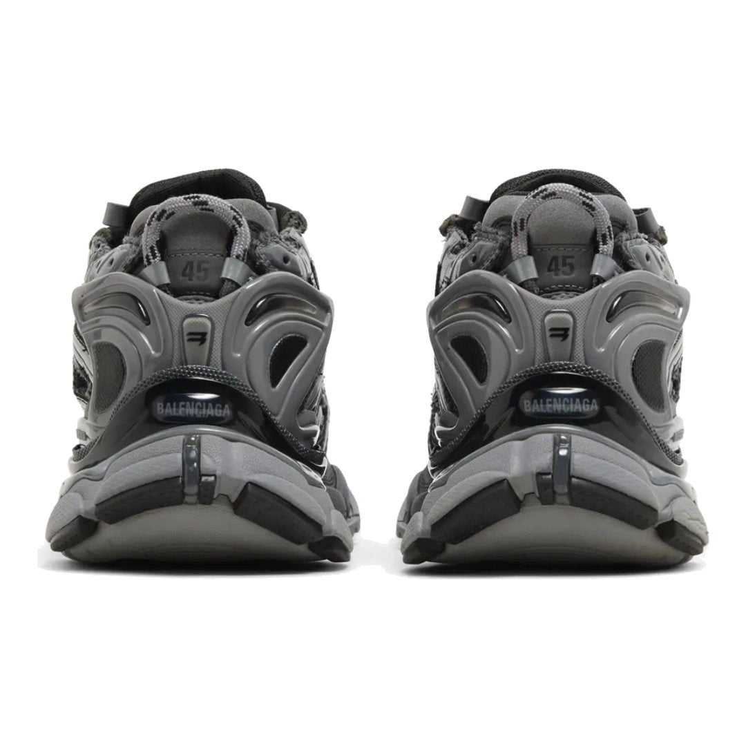 Balenciaga Runner Sneaker Dunkelgrau Schwarz: Stylisch, Mesh-Nylon, Abgenutzter Look