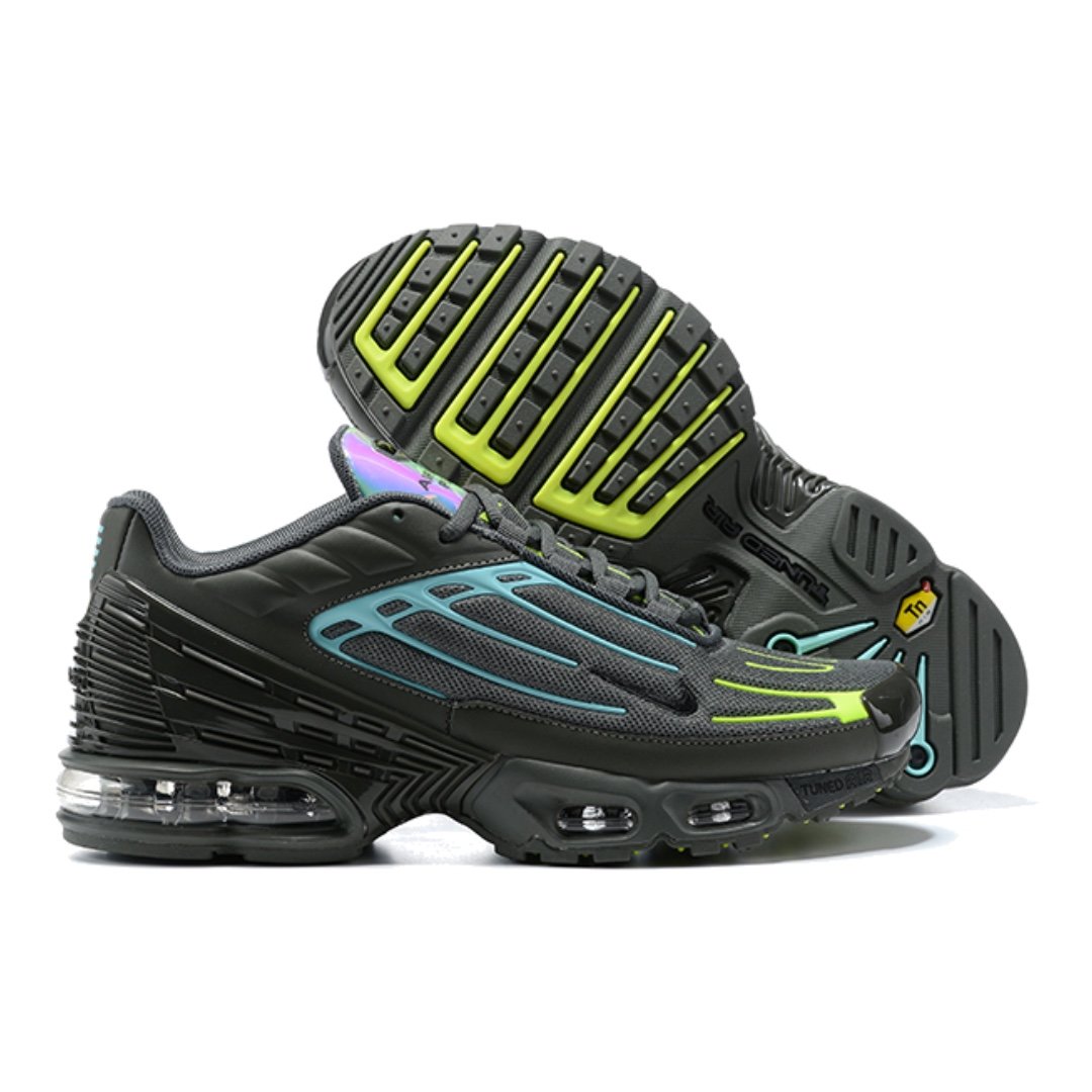 Nike TN Plus 3 Bequemer, Futuristischer Sneaker mit Max Air Dämpfung für Herren