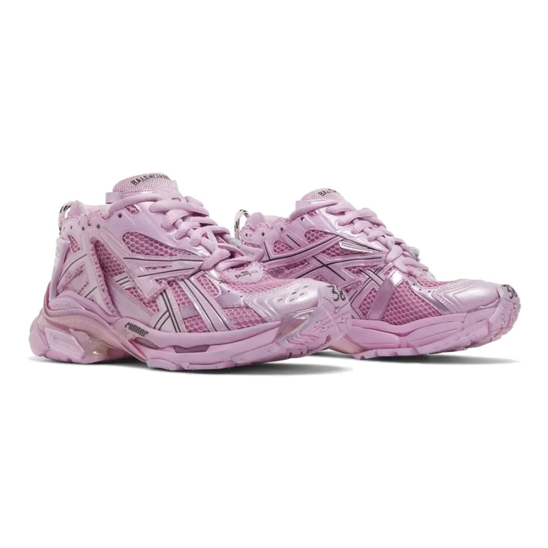 Balenciaga Runner Pink Mesh Nylon Sneaker mit Used-Look Effekt – Stilvoll & Bequem