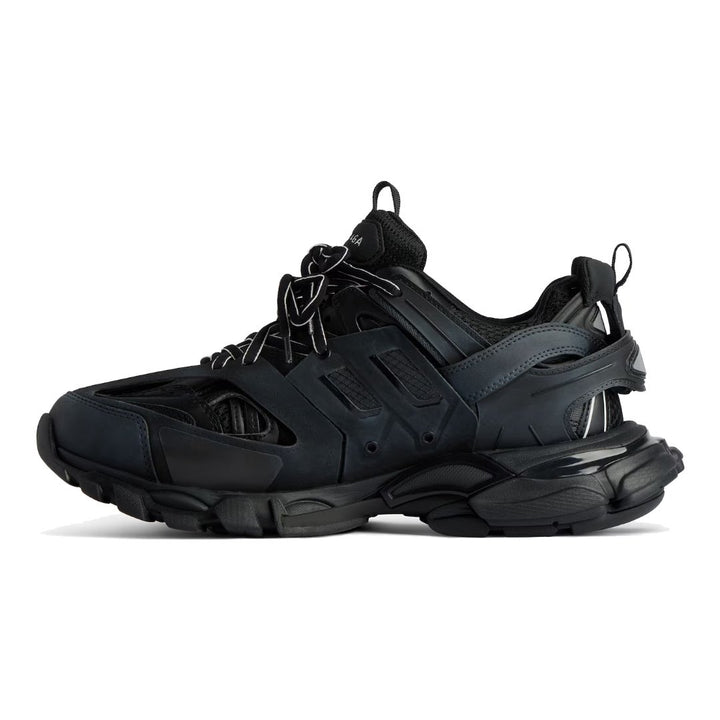 Balenciaga Track Black: Trendige Lederfreie Sneaker mit Dynamischer Sohle und Worn-In-Look