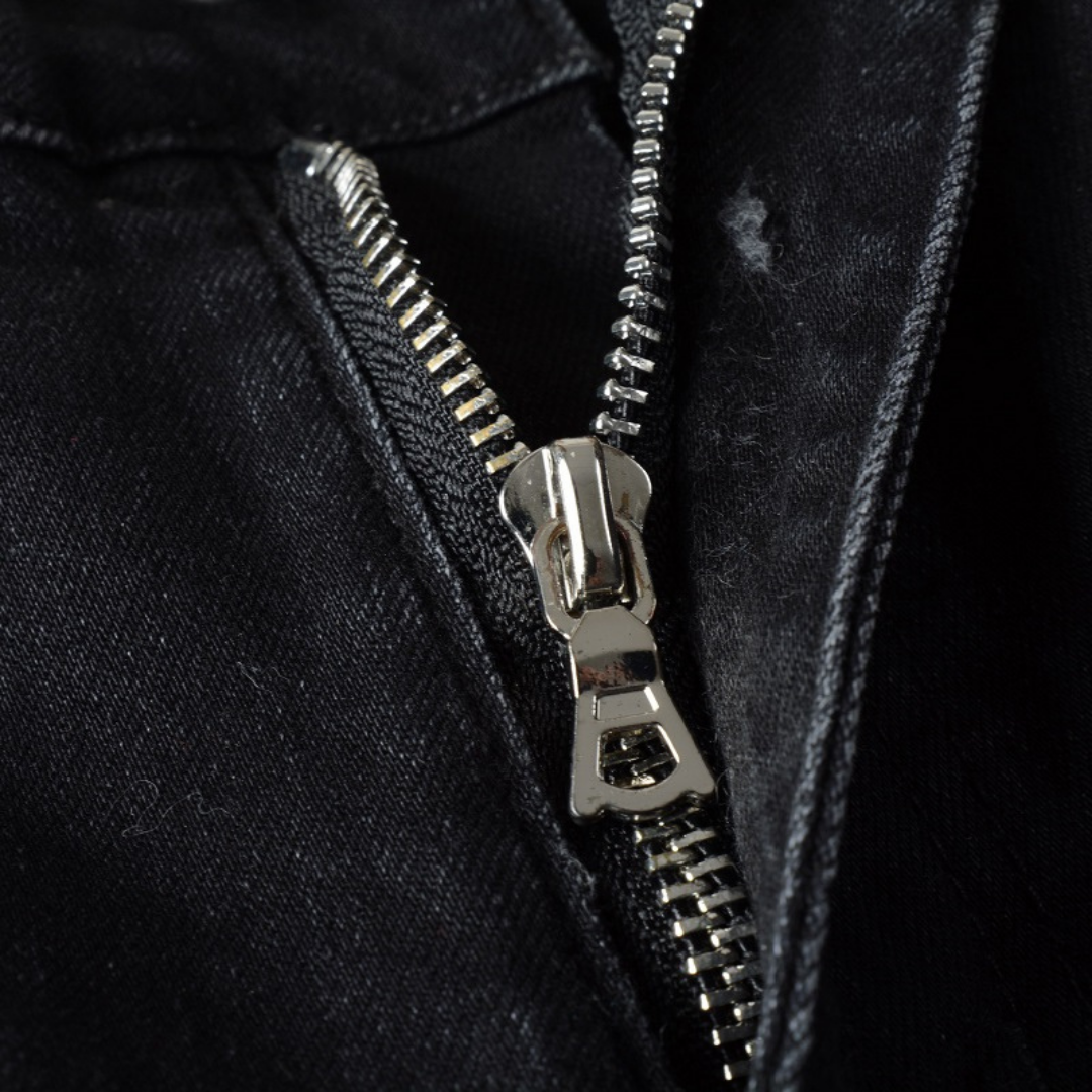 Amiri MX1 Distressed Jeans Herren – Luxuriöse Designer Ripped Denim Hose