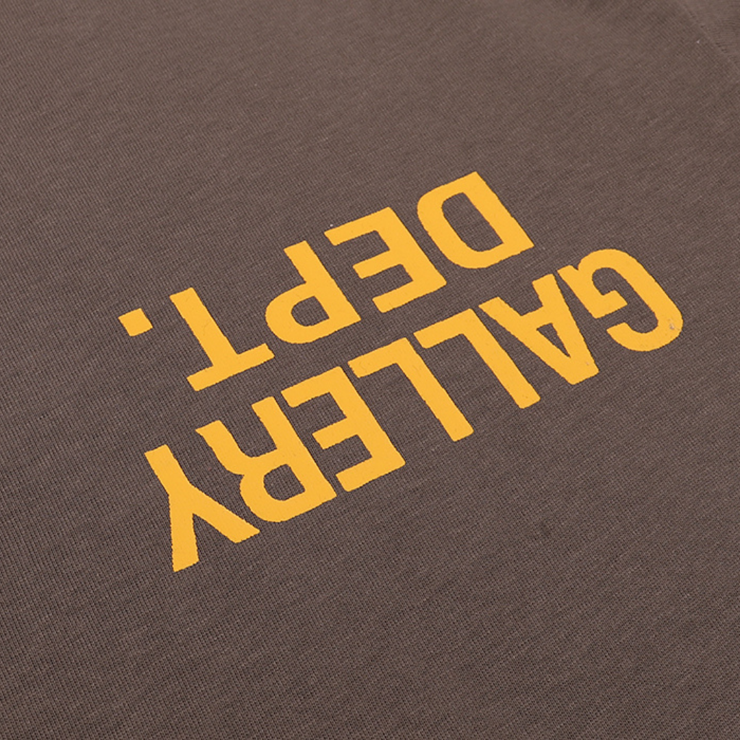 Gallery Dept. Luxuriöses Handgefertigtes Streetwear T-Shirt – Einzigartiges Deconstructed Design