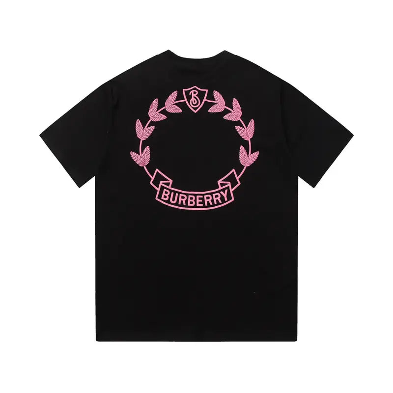 Burberry Luxus T-Shirt: Zeitloses Baumwoll Design für Eleganten Komfort