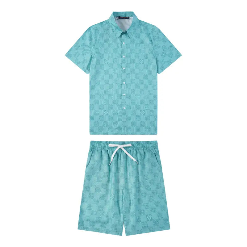 Louis Vuitton Monogramm Set: Edles T-Shirt & Shorts für luxuriösen Freizeit-Stil