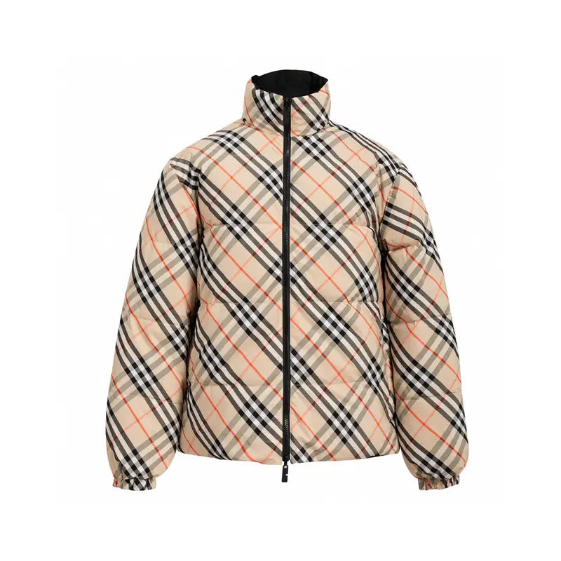 Luxuriöse Burberry Designer Jacke: Zeitloser Britischer Stil mit Hochwertiger Verarbeitung