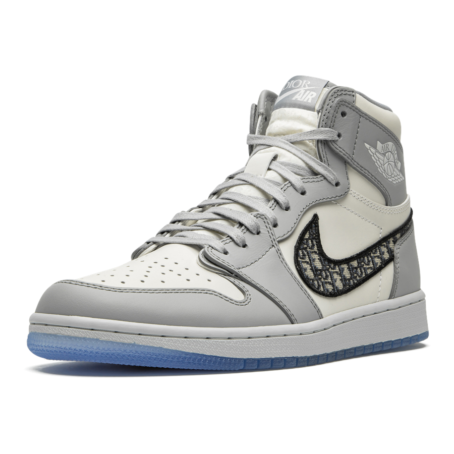 Exklusiver Air Jordan 1 Retro High Dior Sneaker | Luxuriöse Leder-Kollaboration | Sammlerstück