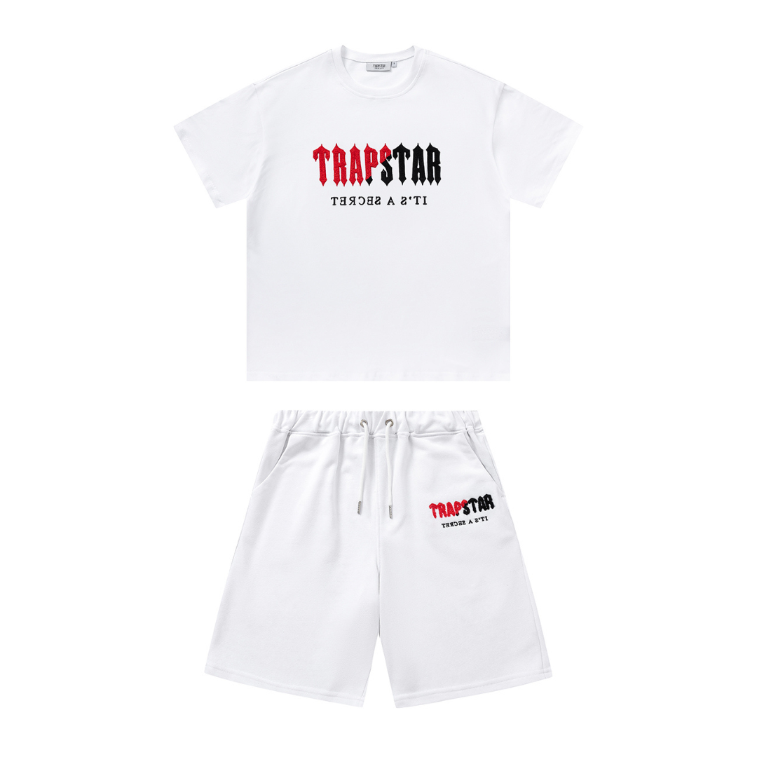 Trapstar Decoded Weißes Kurzes Set – Stylische Streetwear für Herren Sommer