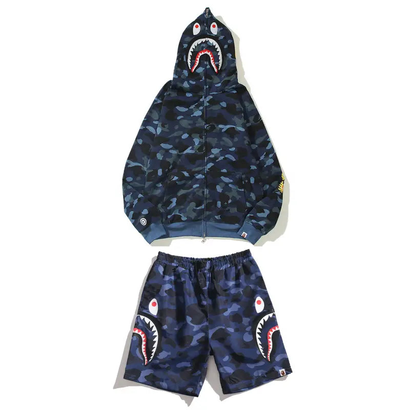 Exklusives BAPE Streetwear Set: Hoodie & Shorts – Stylisch, Bequem, Einzigartig