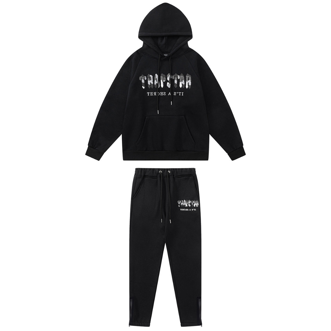 Exklusiver Trapstar Decoded Trainingsanzug: Stilvolles Streetwear Set für Herren