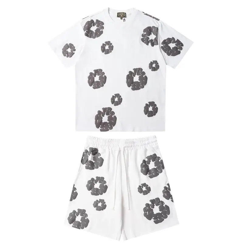 Denim Tears Stylisches Weiß-Graues Short-Set: Cooler Look für entspannte Tage