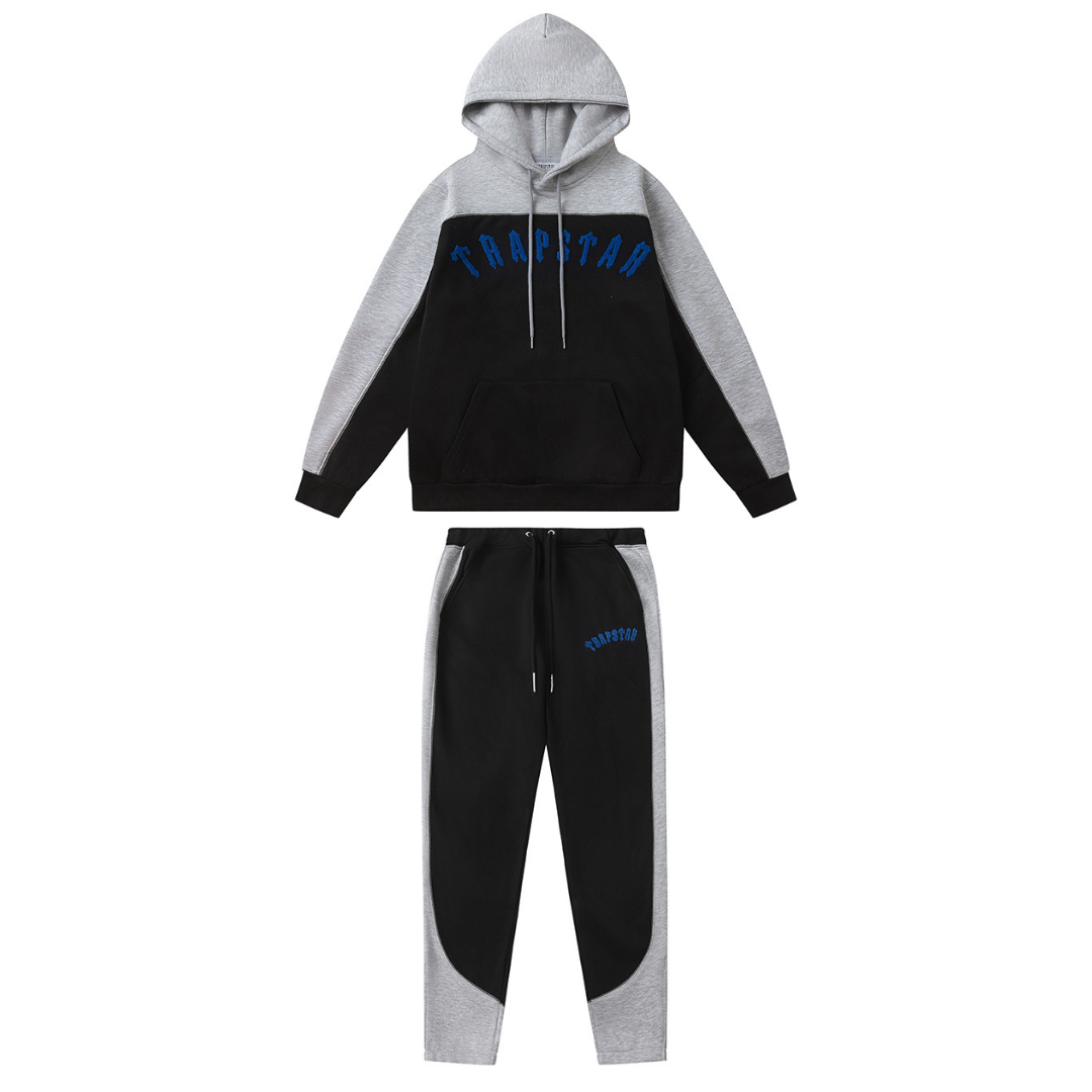 Trapstar Irongate Arch Chenille Grau-Blauer Trainingsanzug – Stilvoller Streetwear Jogger Set